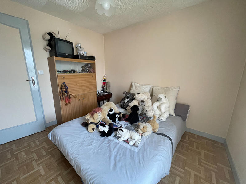 Maison - 95 m² - 5 pièces