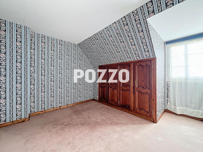 Maison - 159 m² - 6 pièces