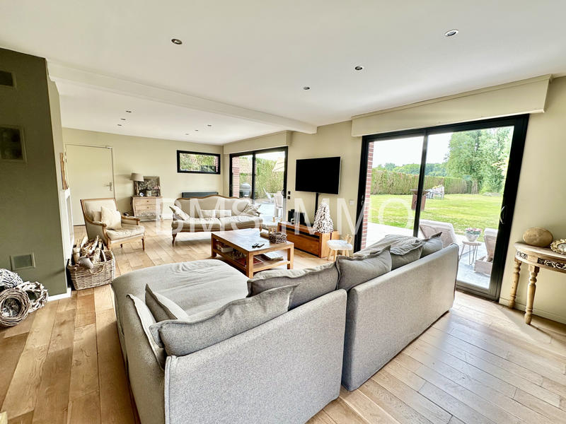 Maison - 178 m² - 6 pièces