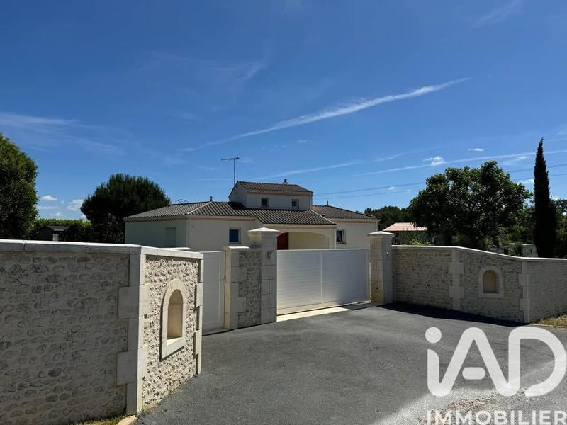 Maison - 155 m² - 6 pièces