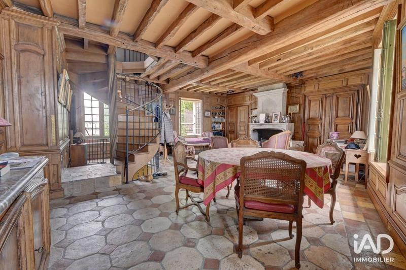 Immeuble - 573 m² - 25 pièces