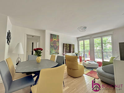 Appartement - 87 m² - 4 pièces