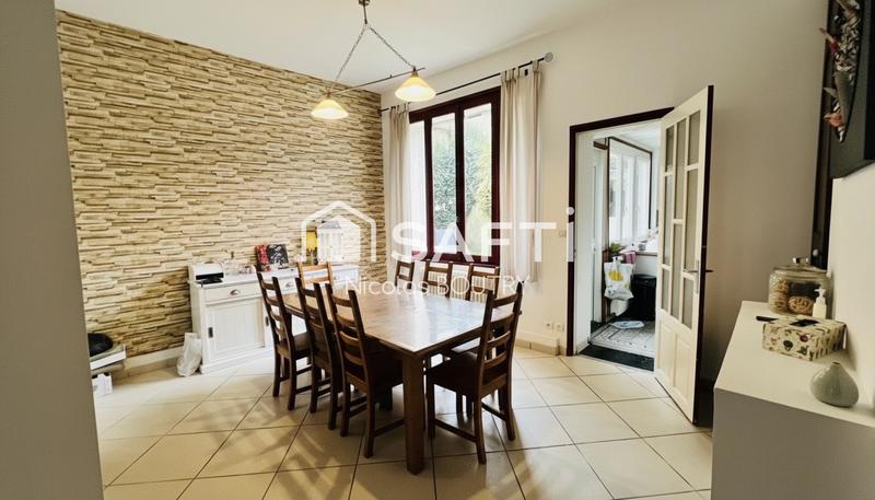 Maison - 168 m² - 7 pièces