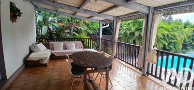 Maison - 191 m² - 6 pièces