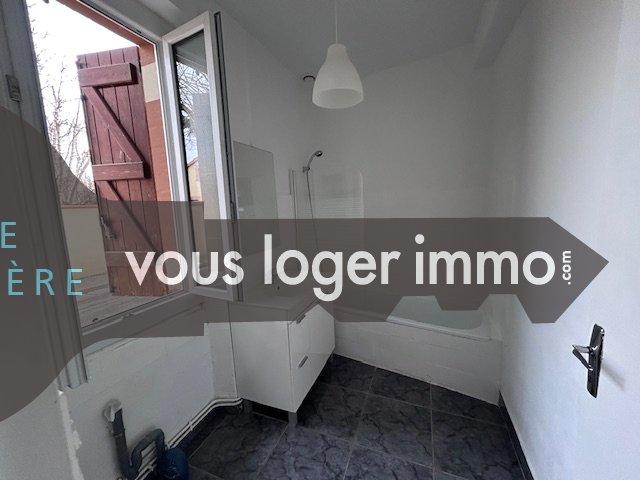 Maison - 65 m² - 3 pièces