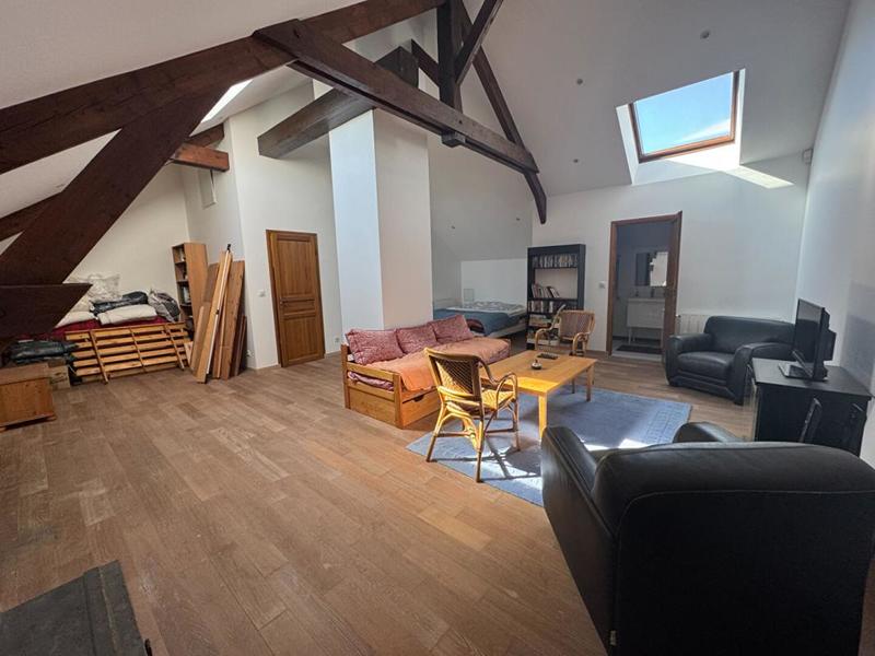 Corps de ferme - 250 m² - 7 pièces