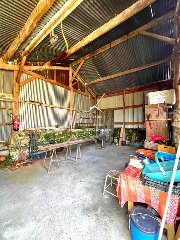 Maison ancienne - 255 m² - 8 pièces