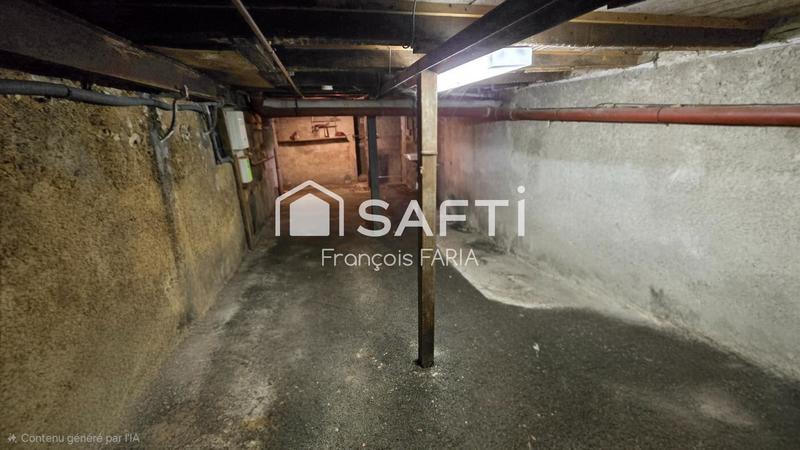 Maison - 140 m² - 6 pièces