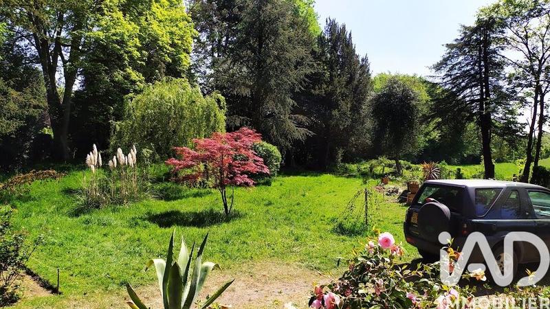 Maison - 600 m² - 14 pièces