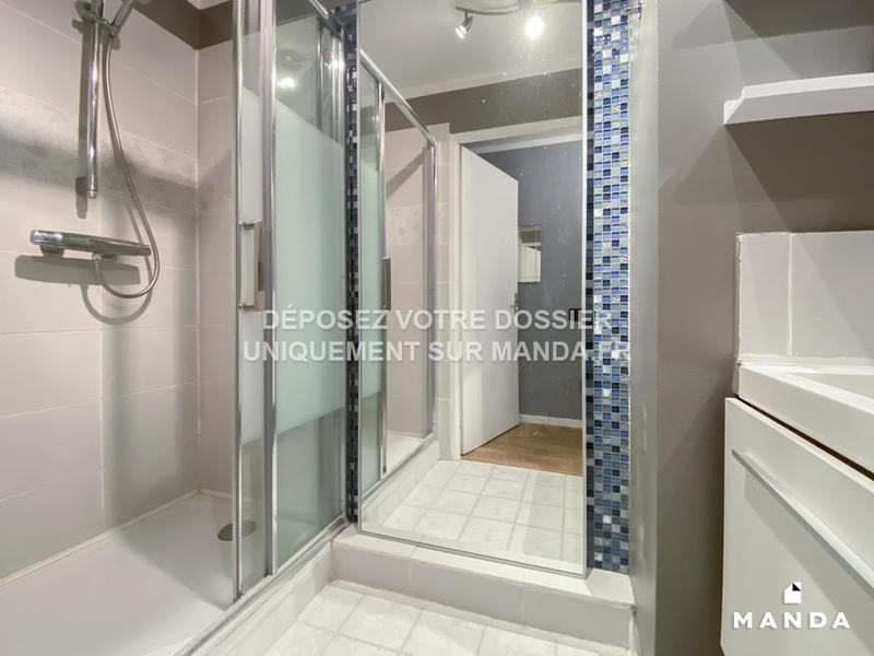 Chambre - 10 m² - 4 pièces