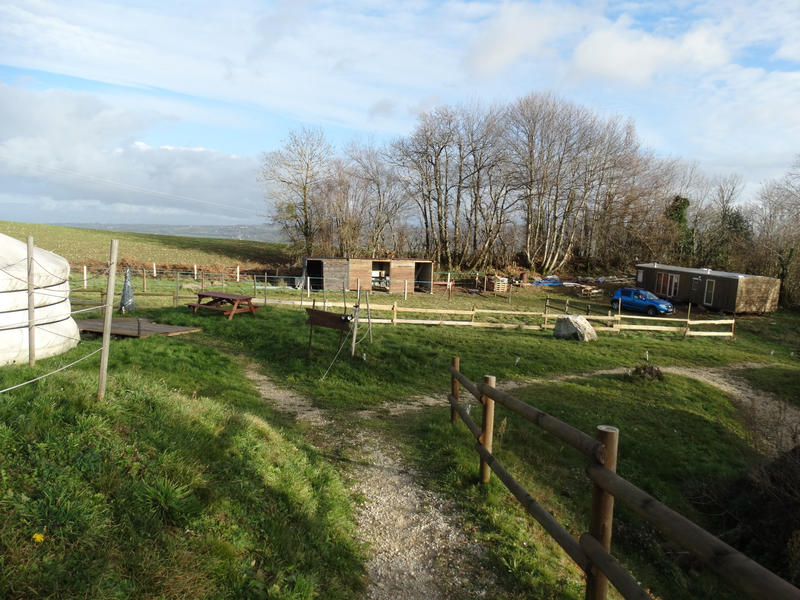 Fonds de commerce - Magasins - 350 m²