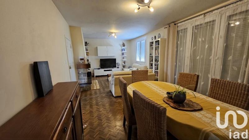 Maison - 151 m² - 7 pièces