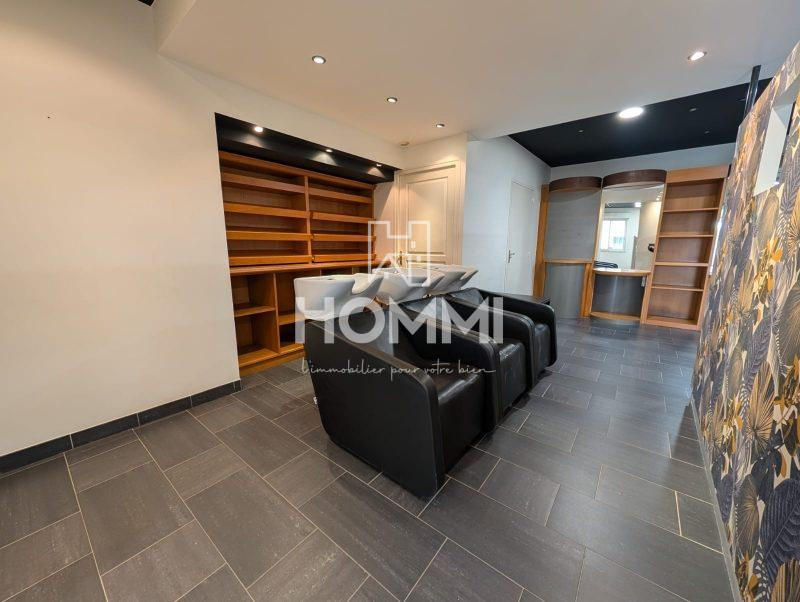 Local commercial - 74 m²