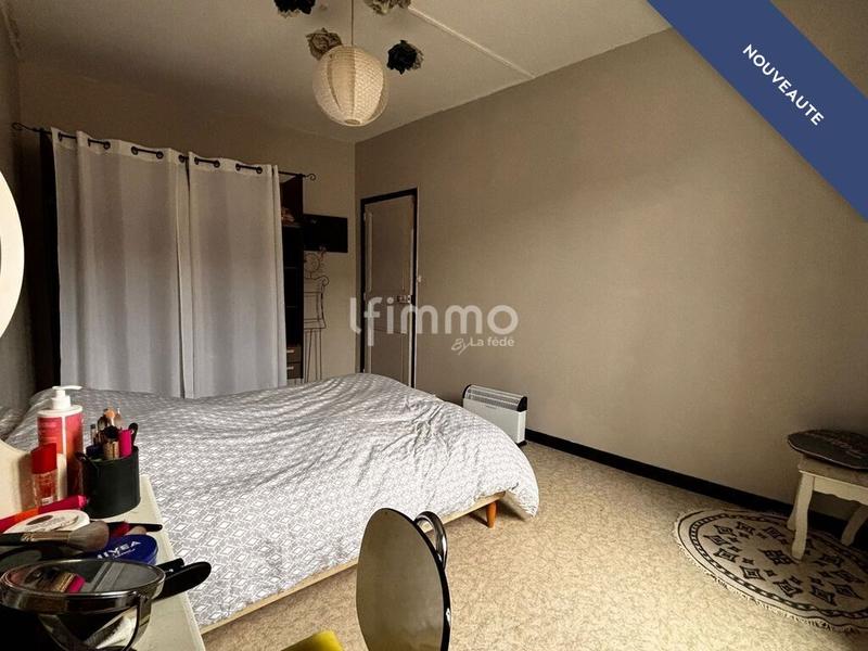 Maison - 298 m² - 7 pièces