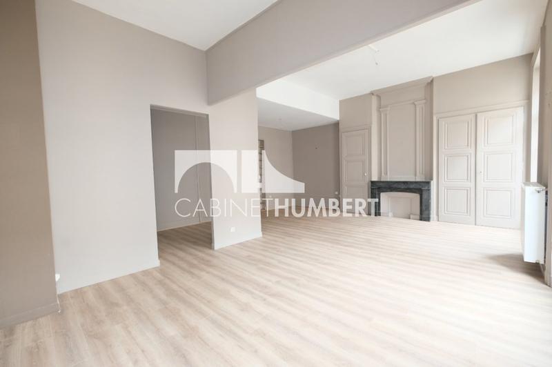 Appartement - 99 m² - 4 pièces