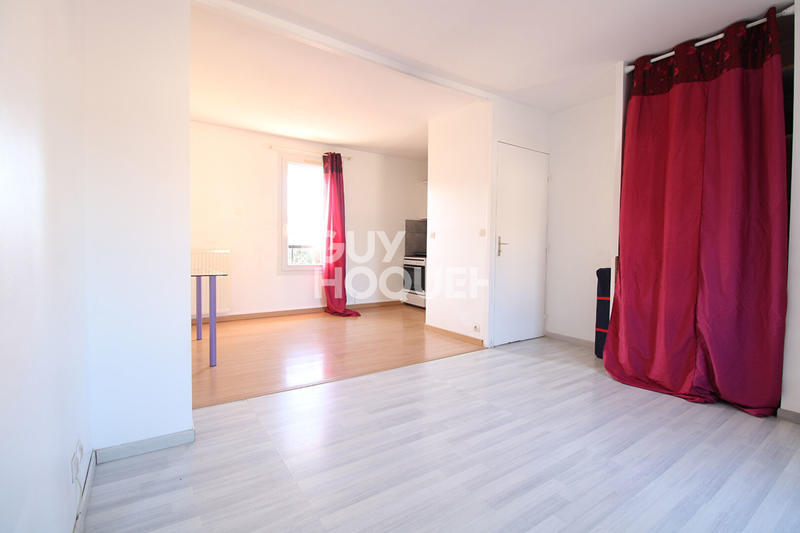 Maison - 137 m² - 7 pièces