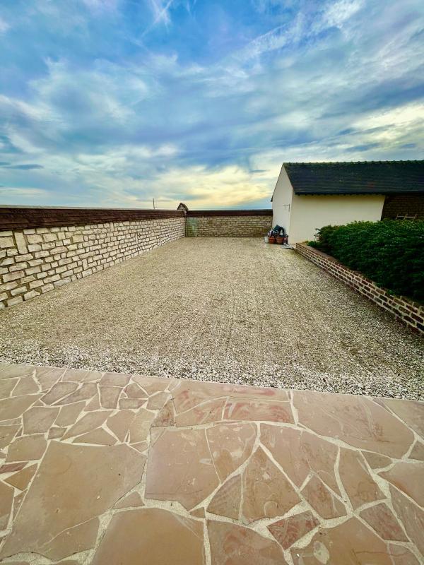 Maison - 292 m² - 5 pièces