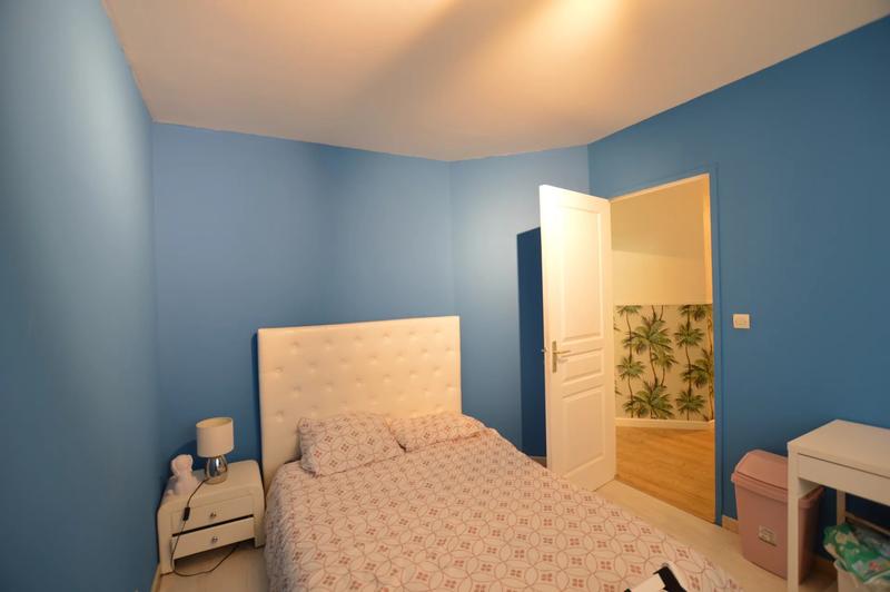 Maison - 182 m² - 7 pièces