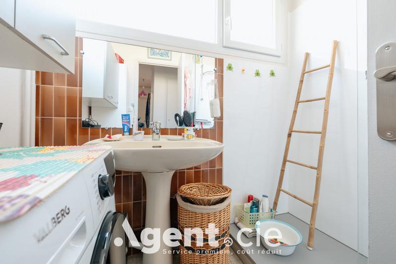 Appartement - 70 m² - 4 pièces