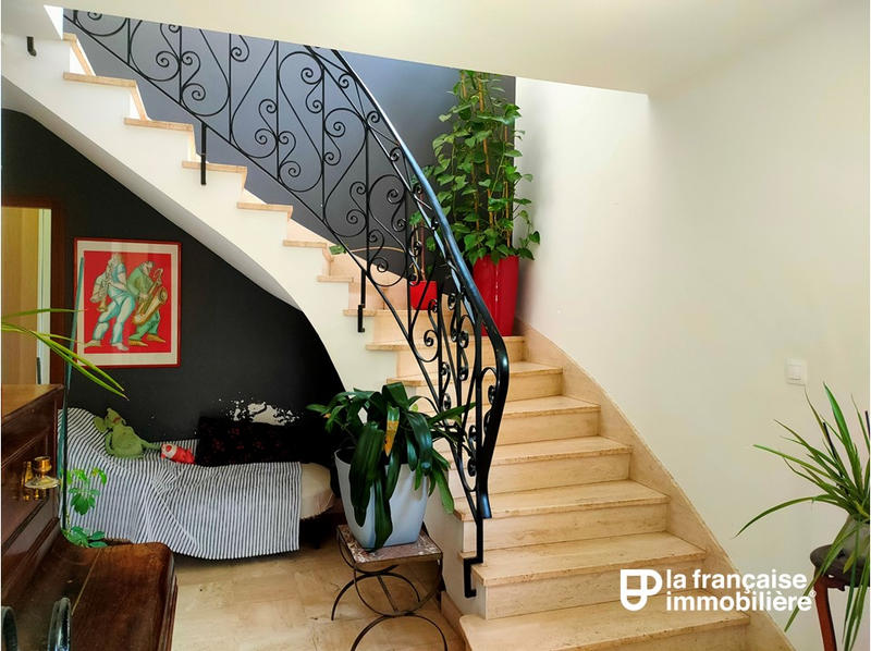 Maison - 190 m² - 8 pièces