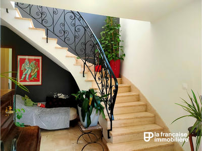 Maison - 190 m² - 8 pièces