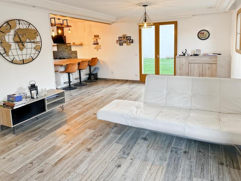 Maison - 100 m² - 5 pièces