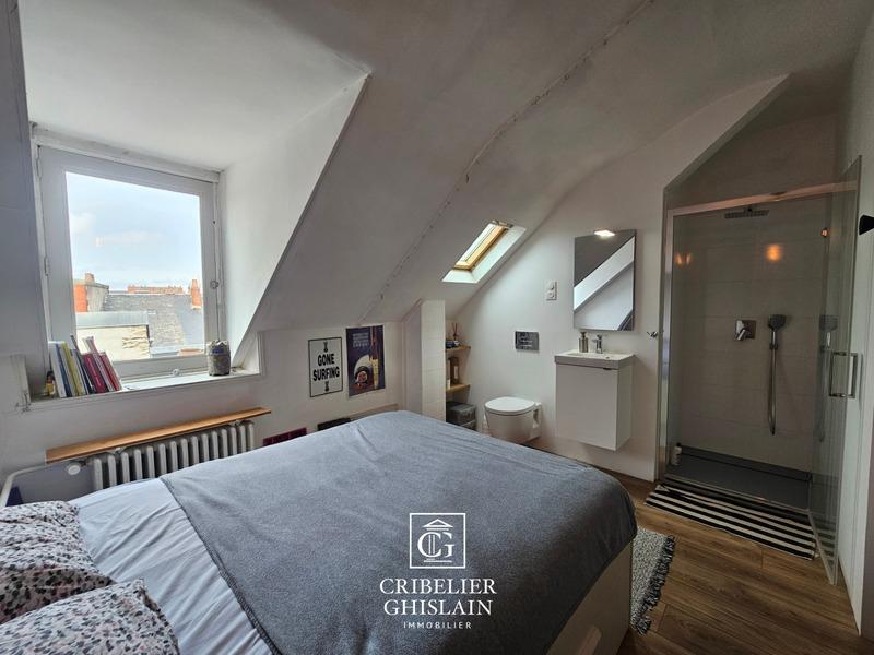 Appartement bourgeois - 190 m² - 7 pièces