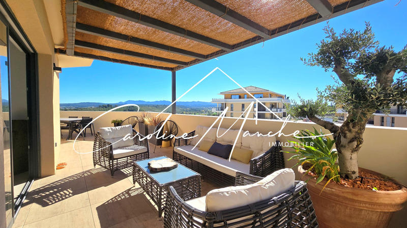 Appartement - 82 m² - 3 pièces