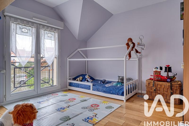 Maison - 165 m² - 7 pièces