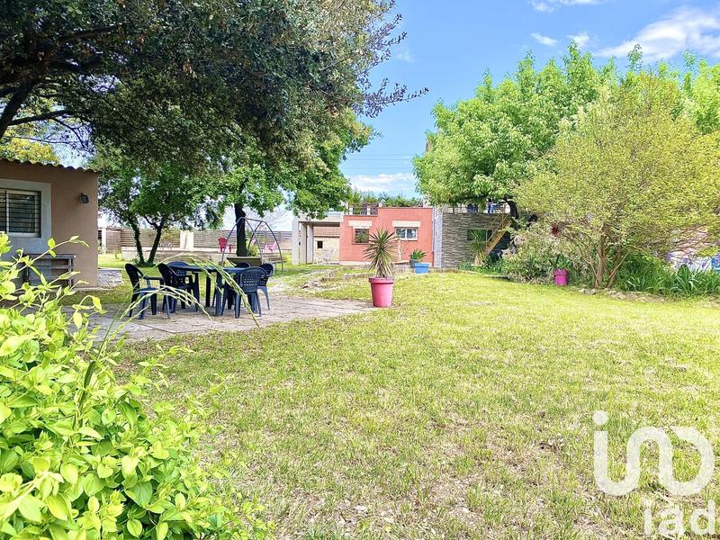 Maison - 303 m² - 19 pièces