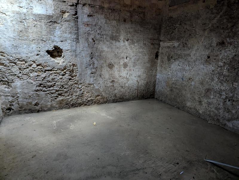 Local commercial - 76 m² - 2 pièces