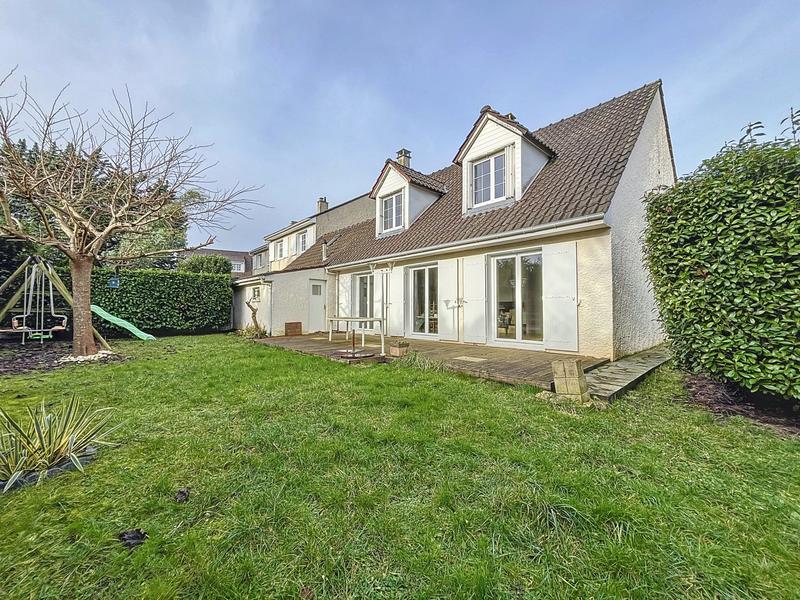 Maison - 145 m² - 7 pièces