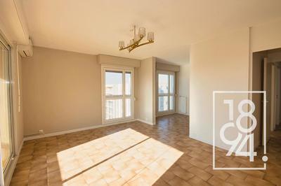 Appartement - 78 m² - 3 pièces