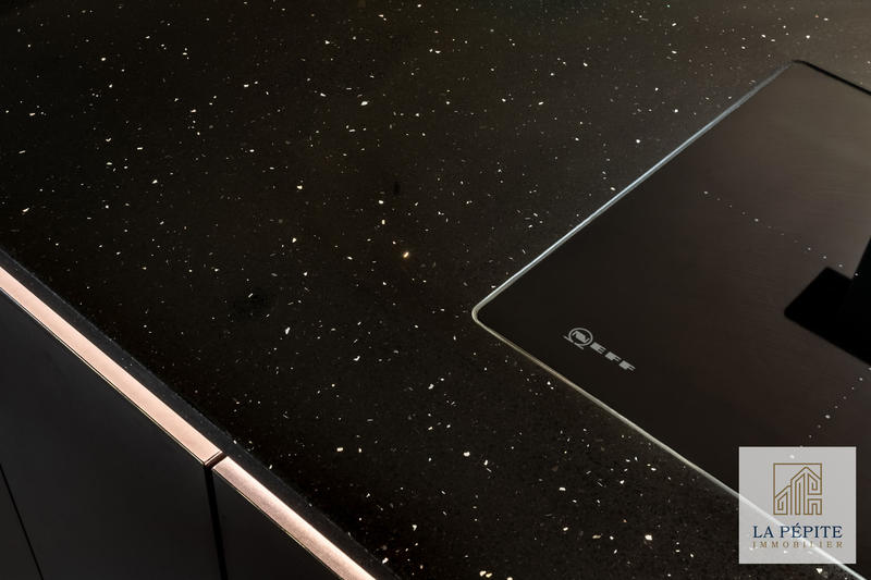 Maison - 138 m² - 5 pièces