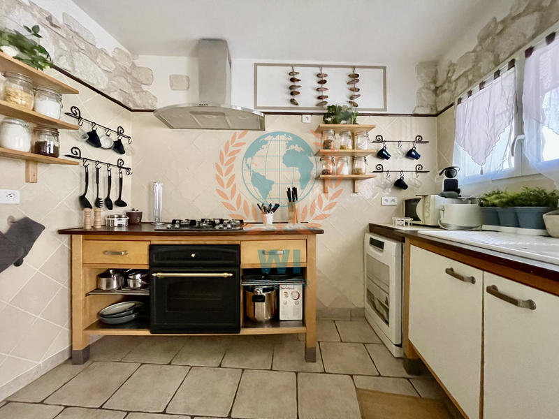 Maison de village - 90 m² - 5 pièces