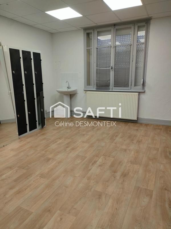 Maison - 312 m² - 6 pièces