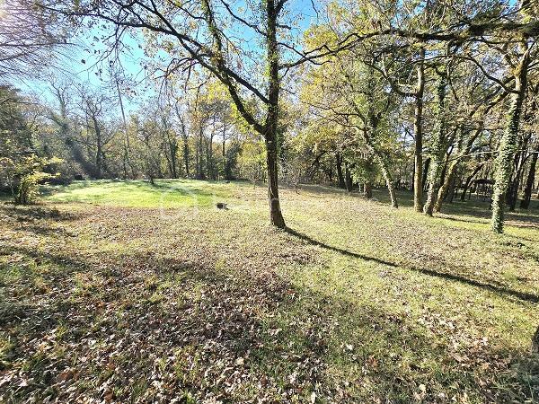 Maison - 187 m² - 7 pièces