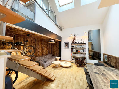 Appartement - 83 m² - 4 pièces