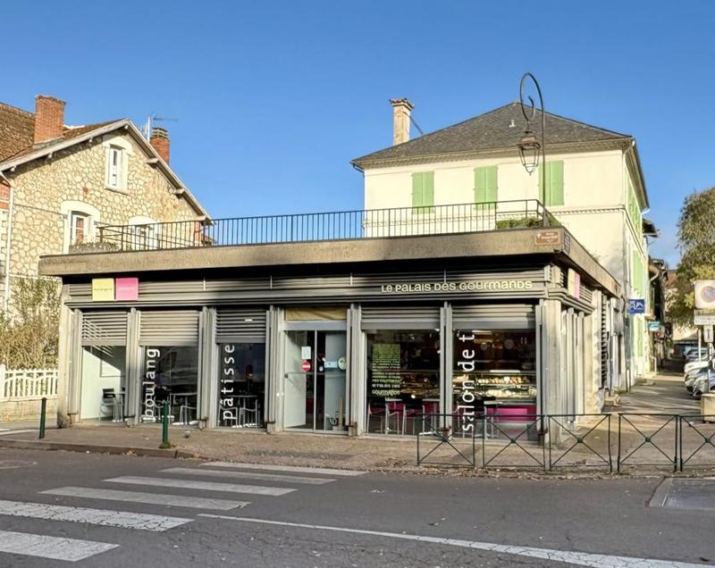 Fonds de commerce - 140 m²
