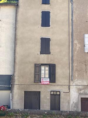 Maison - 153 m² - 9 pièces