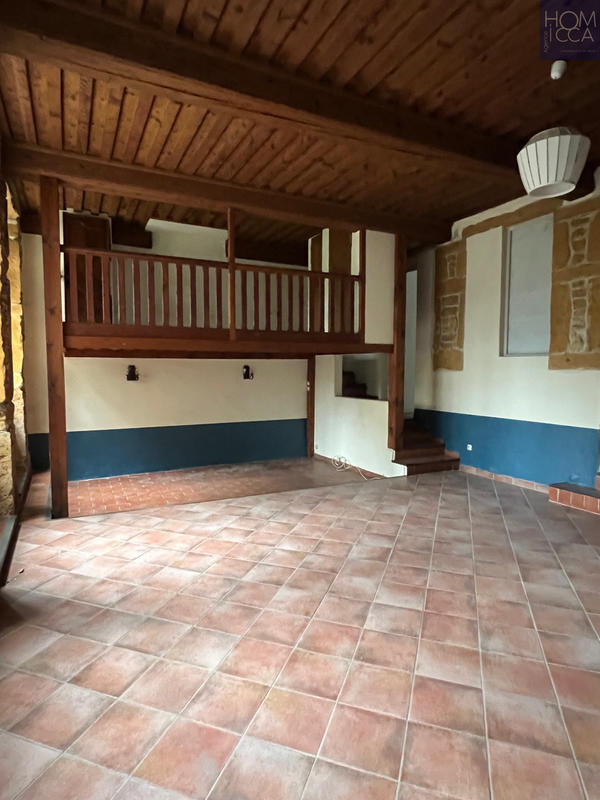 Appartement - 100 m² - 3 pièces