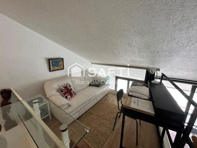 Appartement - 100 m² - 5 pièces