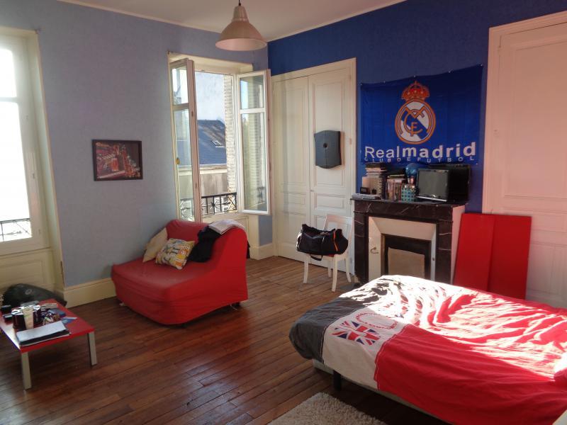 Appartement - 186 m² - 7 pièces