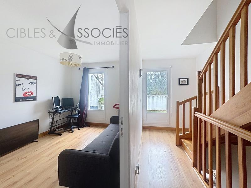 Maison contemporaine - 200 m² - 6 pièces