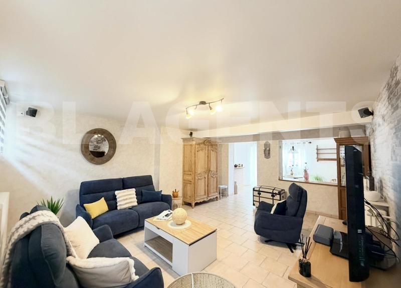 Maison - 152 m² - 5 pièces