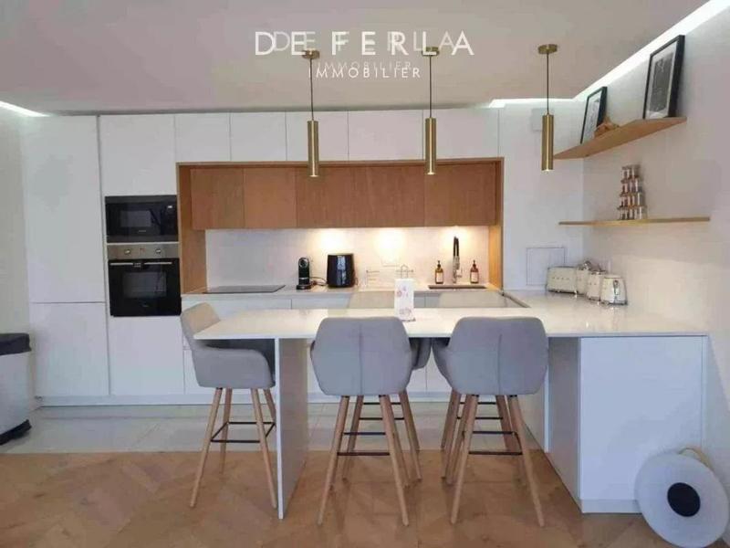 Appartement - 70 m² - 3 pièces