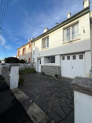 Maison - 86 m² - 5 pièces