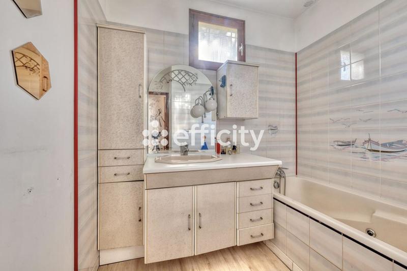 Pavillon - 114 m² - 5 pièces