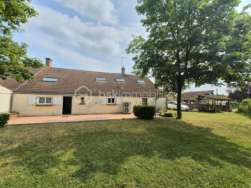 Maison - 166 m² - 7 pièces