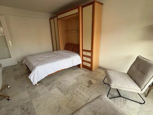 Studio - 26 m² - 1 pièce